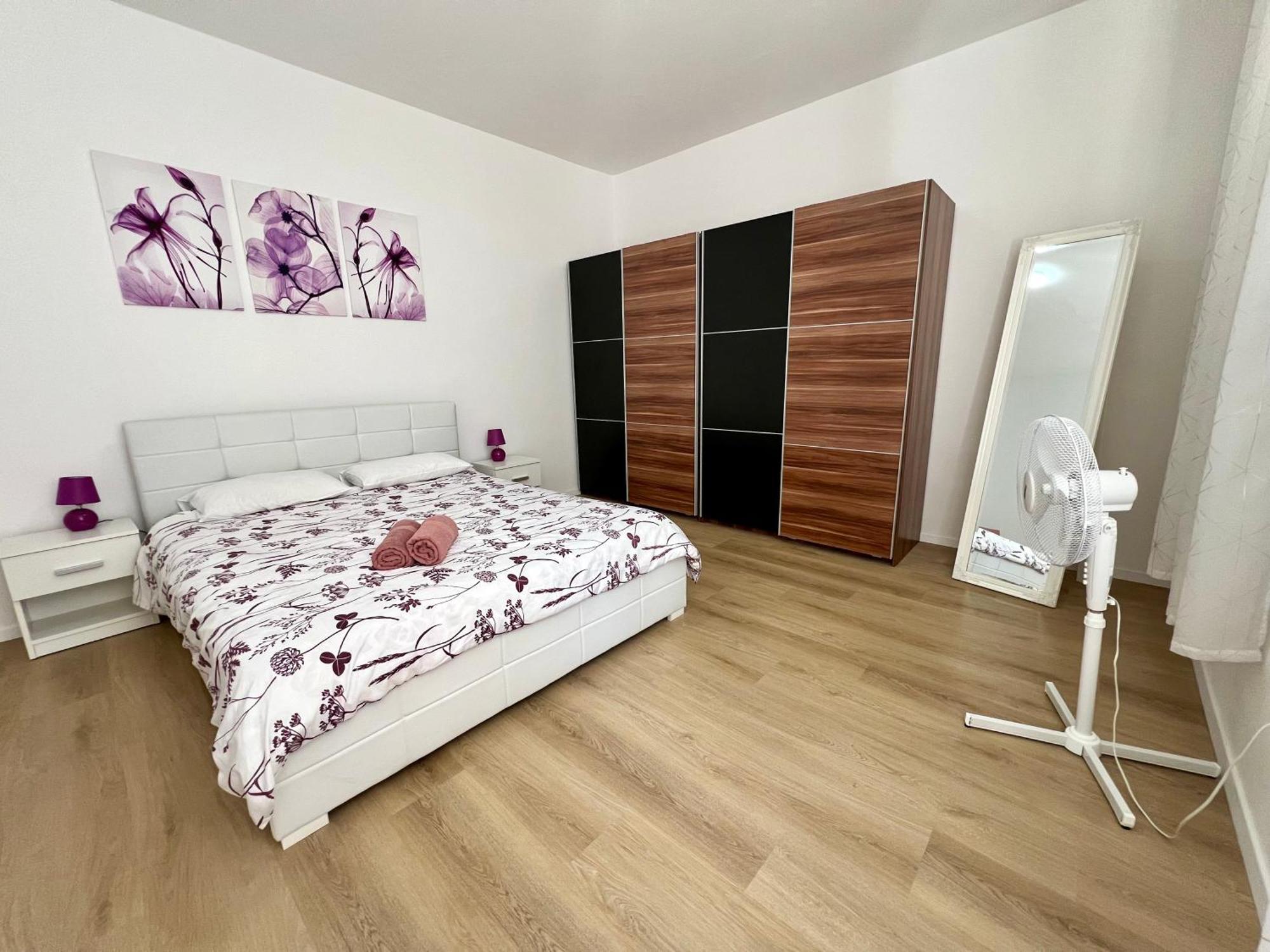 V&V Apartment Pula Exteriör bild